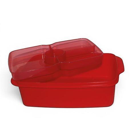 Banana 1.5L red lunch box with removable splitter and steam vent, includes cutlery set.